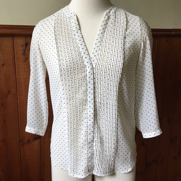 H&M sheer polka dot blouse - Picture 3 of 6